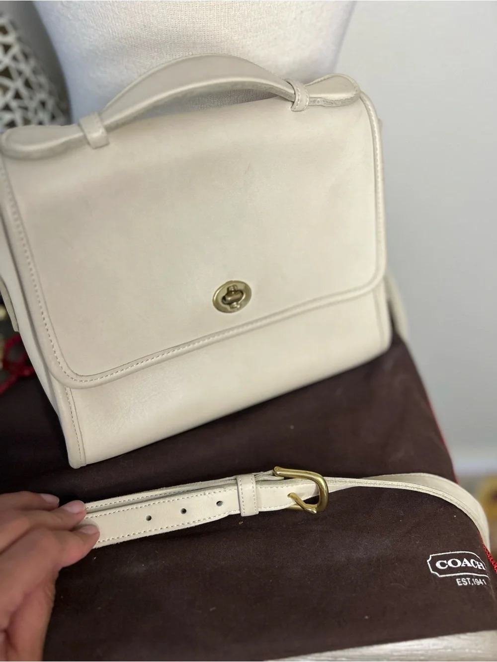 Vintage Coach 1989 Court Beige Leather Bag Crossbody/Satchel EUC